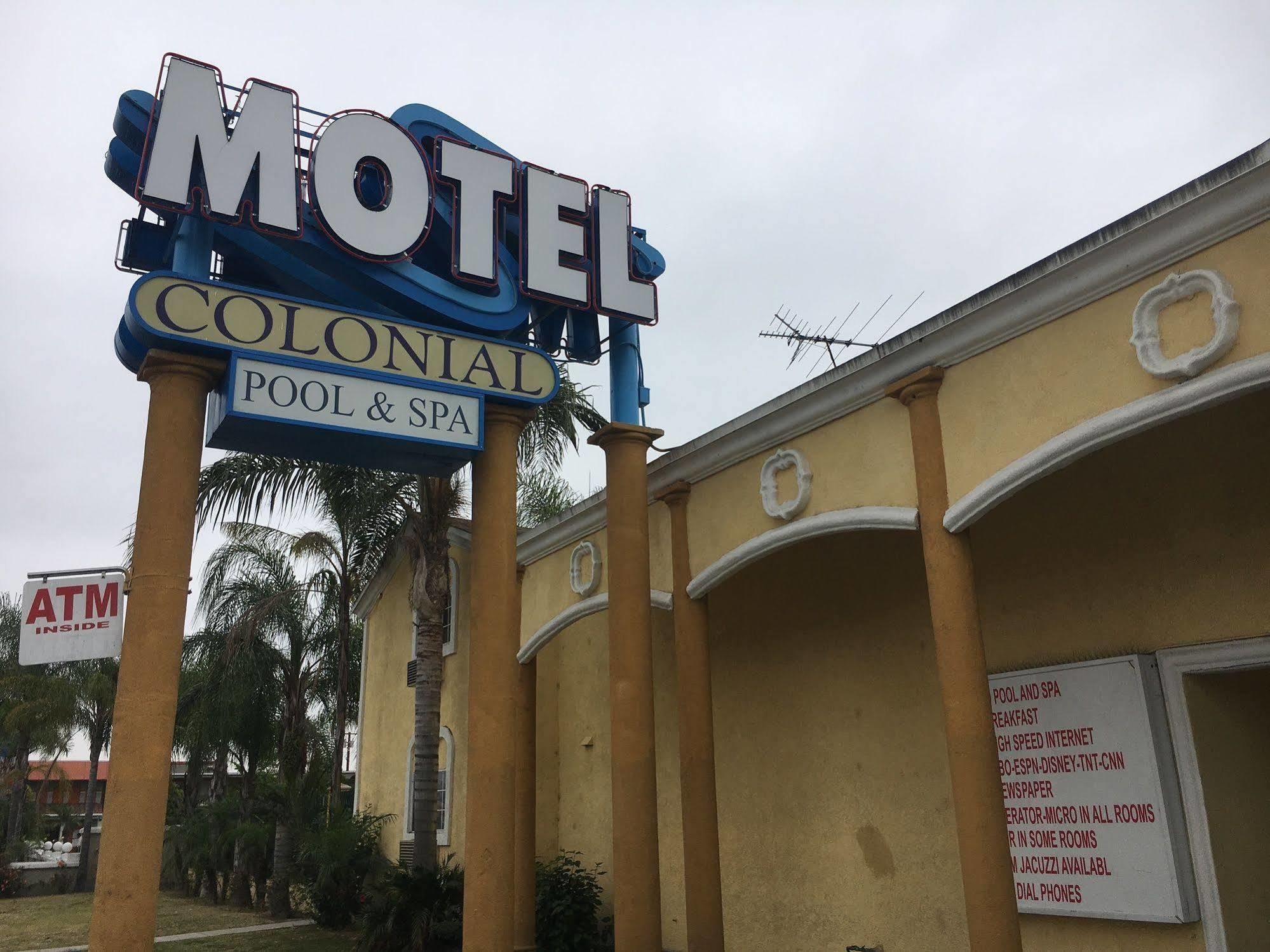 Colonial Pool & Spa Motel Лонг Бич Экстерьер фото